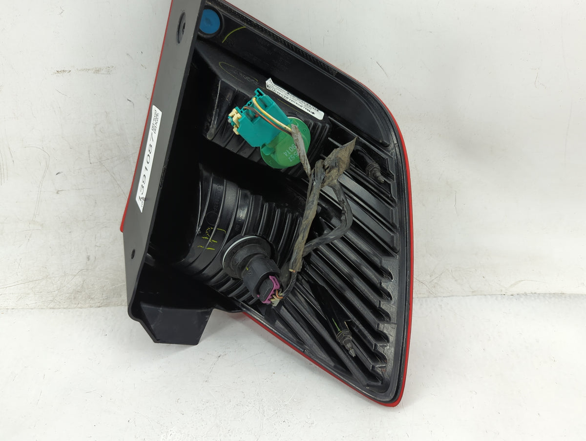 2009 Dodge Journey Tail Light Assembly Passenger Right OEM P/N:68185888AA Fits OEM Used Auto Parts - Oemusedautoparts1.com