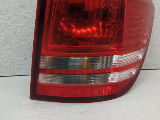2009 Dodge Journey Tail Light Assembly Passenger Right OEM P/N:05116290AE 05067785AB, 05067784AB, 05116290AD Fits OEM Used Auto Parts