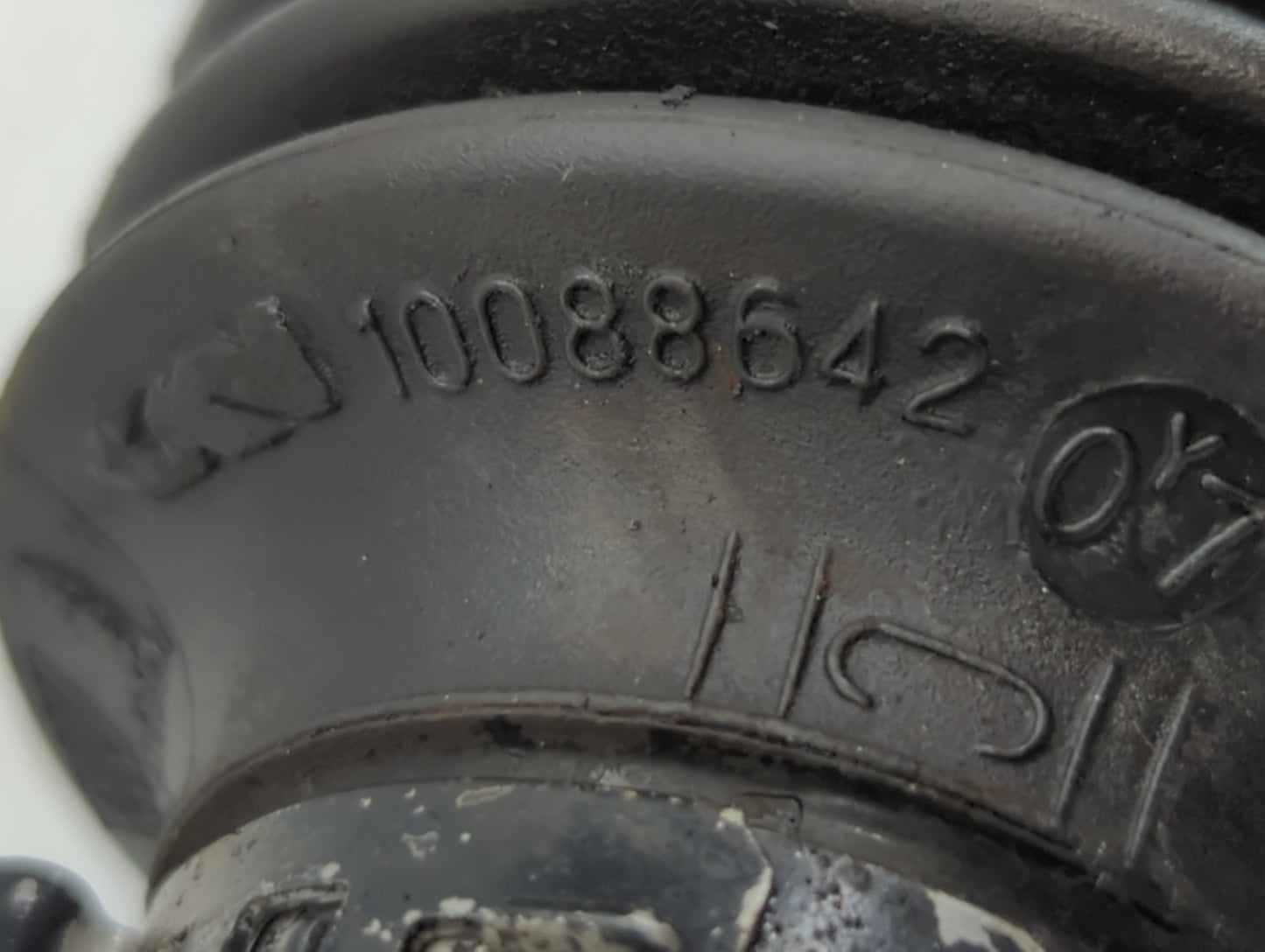 2009-2010 Dodge Journey Axle Shaft Front Driver Cv C/v - Oemusedautoparts1.com