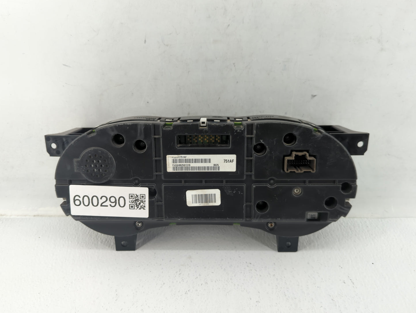 2009 Dodge Ram 1500 Instrument Cluster Speedometer Gauges Fits OEM Used Auto Parts - Oemusedautoparts1.com