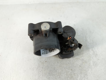 2009 Dodge Ram 1500 Throttle Body P/N:04861661AB Fits Fits 2008 2010 2011 2012 2013 OEM Used Auto Parts