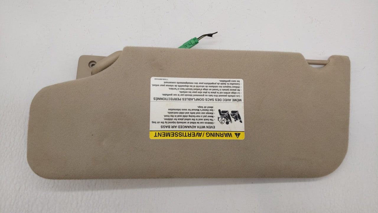 2007-2010 Ford Edge Sun Visor Shade Replacement Passenger Right Mirror Fits Fits 2007 2008 2009 2010 OEM Used Auto Parts - O