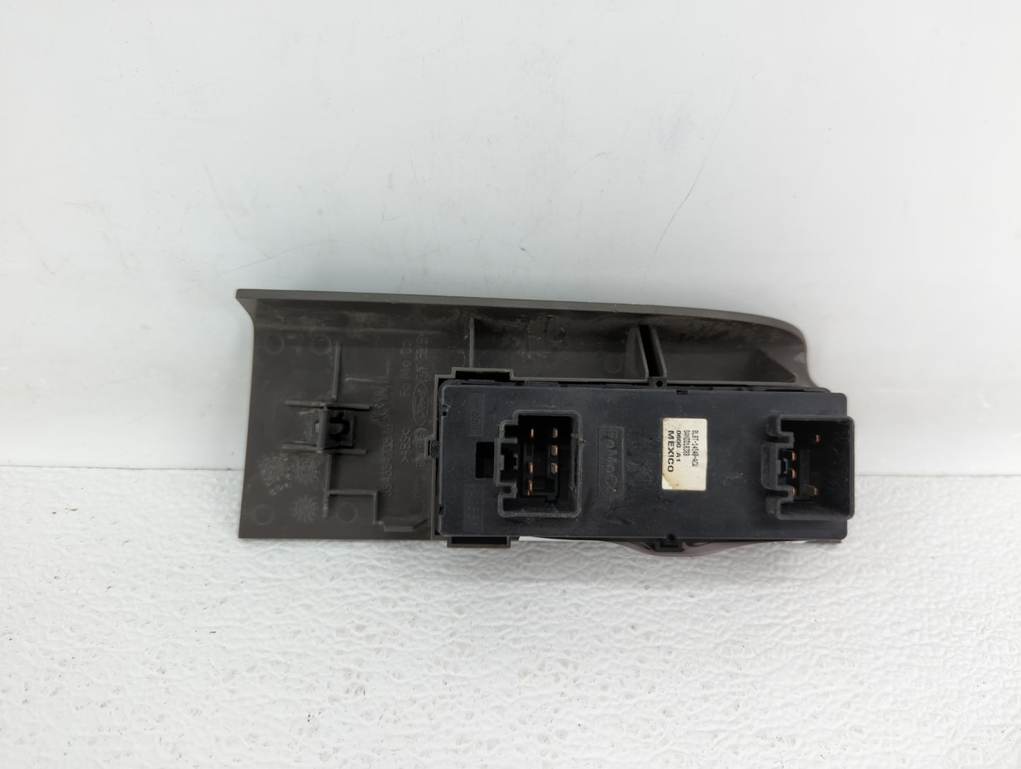 2008-2012 Ford Escape Master Power Window Switch Replacement Driver Side Left P/N:8L8T-14540-ABW 8L8T-14540-ACW Fits OEM Use