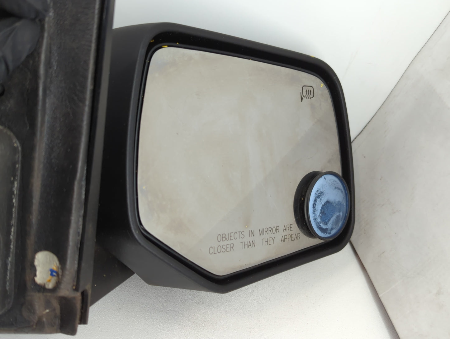 2008-2009 Ford Escape Passenger Side View Mirror - Right Door Mirror OEM Used - Oemusedautoparts1.com