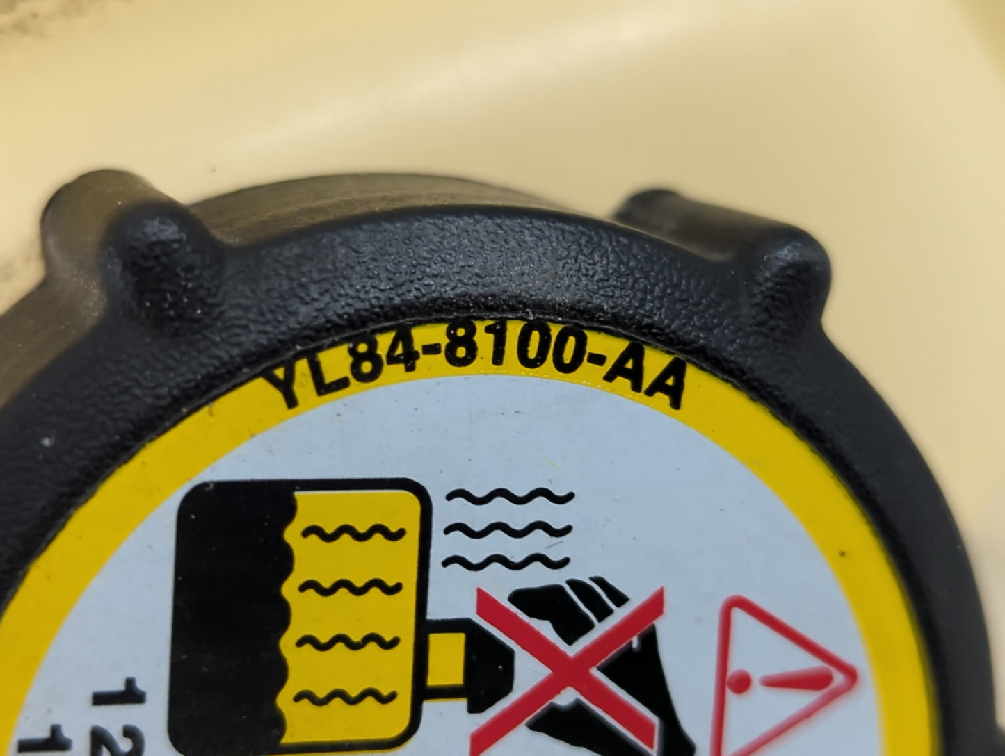 2001-2012 Ford Escape Radiator Coolant Overflow Expansion Tank Bottle 789179 - Oemusedautoparts1.com