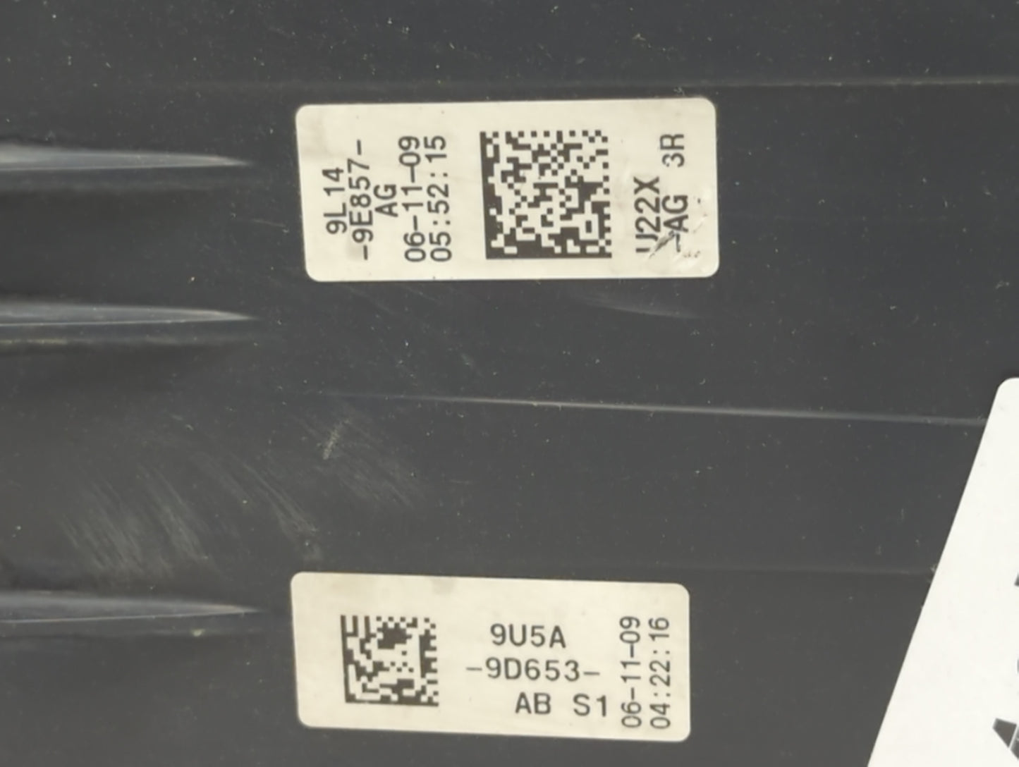 2009 Ford Expedition Fuel Vapor Charcoal Canister - Oemusedautoparts1.com