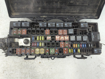 2009-2014 Ford Expedition Fusebox Fuse Box Panel Relay Module P/N:9L1T-14A003-AA Fits Fits 2009 2010 2011 2012 2013 2014 OEM Used Auto Parts