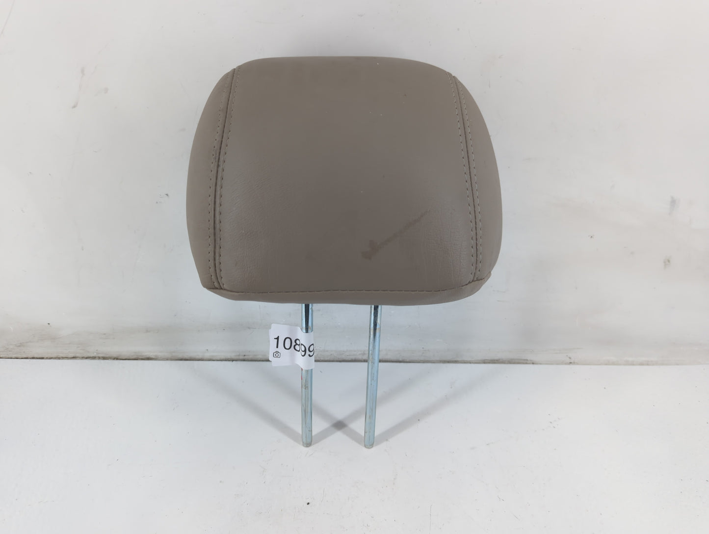 2009-2012 Ford Flex Headrest Head Rest Front Driver Passenger Seat Fits Fits 2009 2010 2011 2012 OEM Used Auto Parts - Oemus