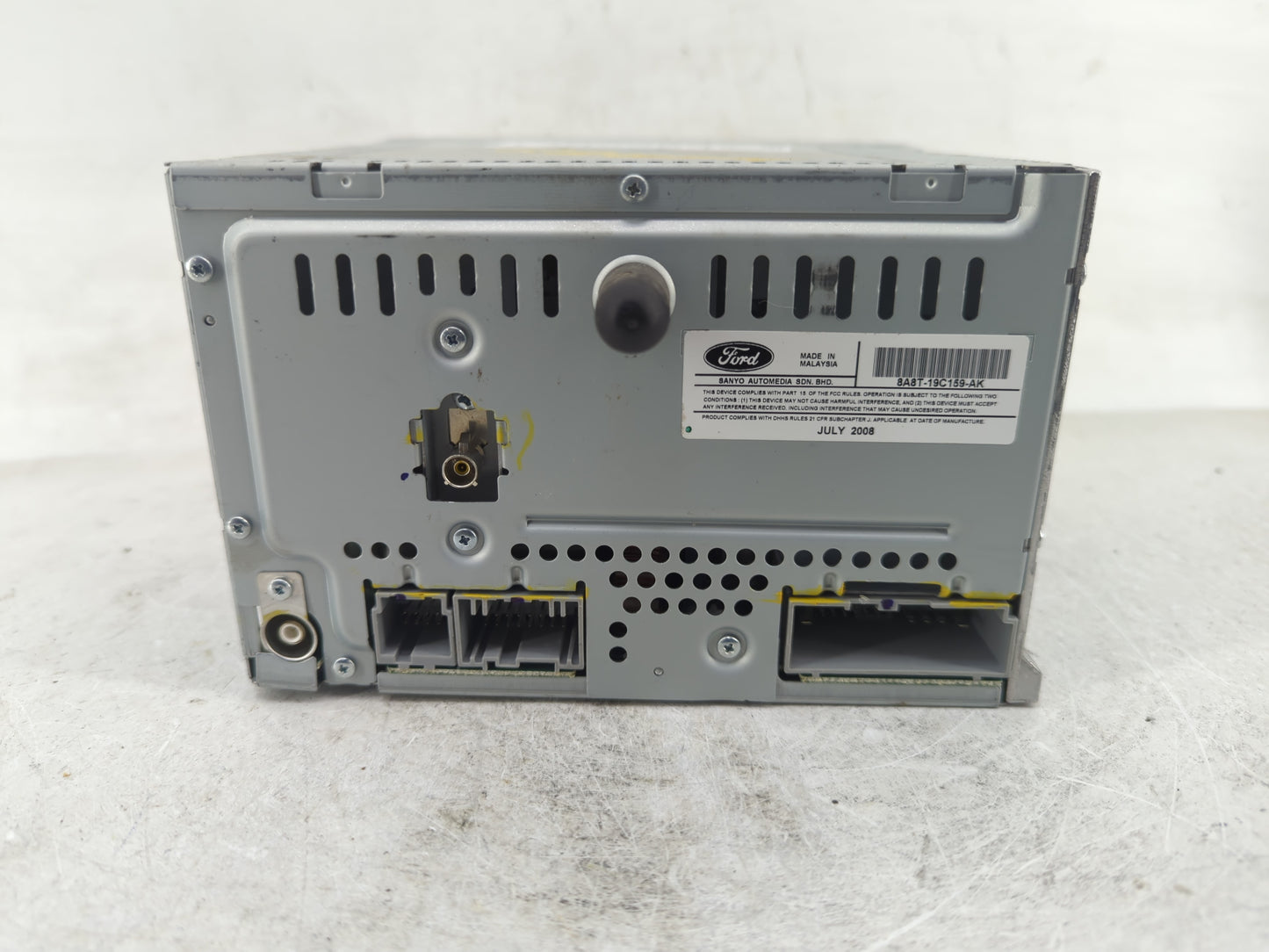 2009 Ford Flex Radio AM FM Cd Player Receiver Replacement P/N:8A8T-19C159-AK Fits OEM Used Auto Parts - Oemusedautoparts1.co