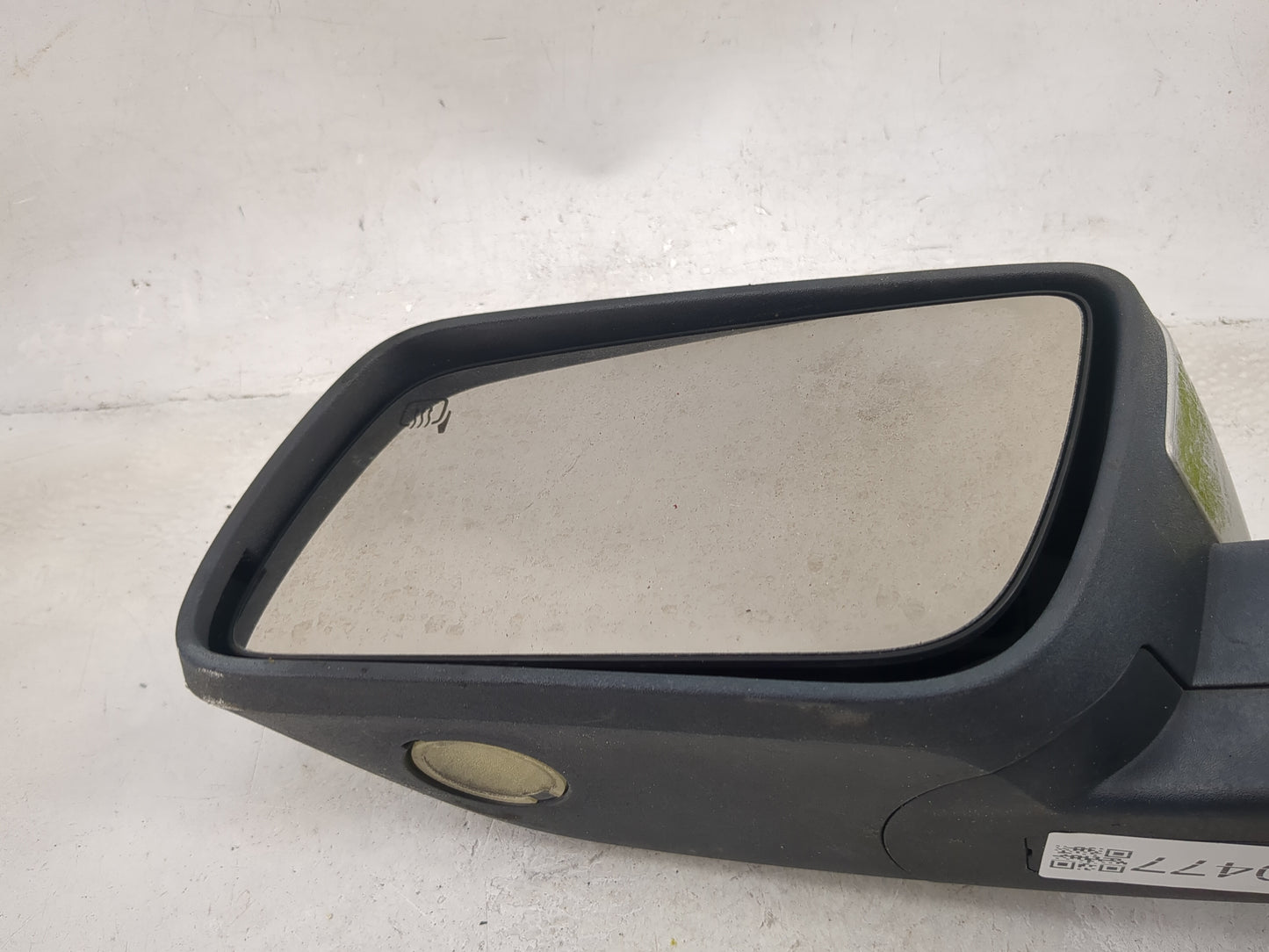 2009-2012 Ford Flex Driver Side View Mirror - Left Door Mirror OEM Used - Oemusedautoparts1.com