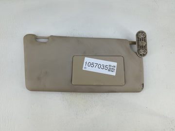 2008-2011 Ford Focus Sun Visor Shade Replacement Passenger Right Mirror Fits Fits 2008 2009 2010 2011 OEM Used Auto Parts