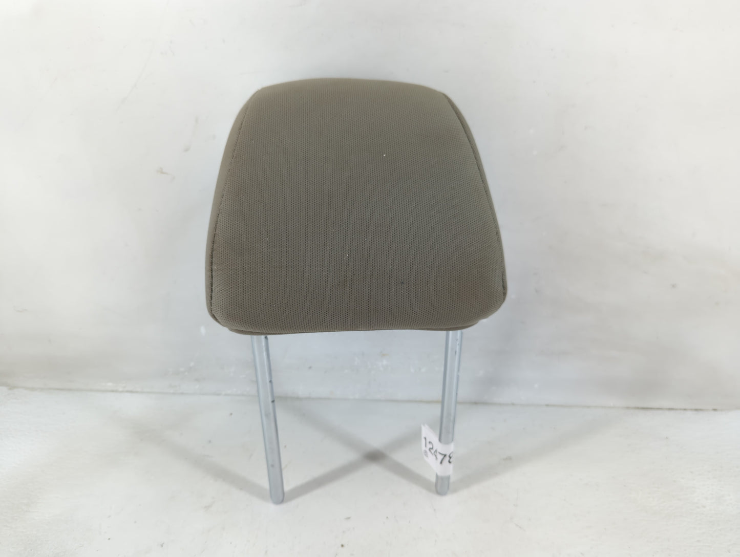 2009 Ford Focus Headrest Head Rest Rear Seat Fits OEM Used Auto Parts - Oemusedautoparts1.com