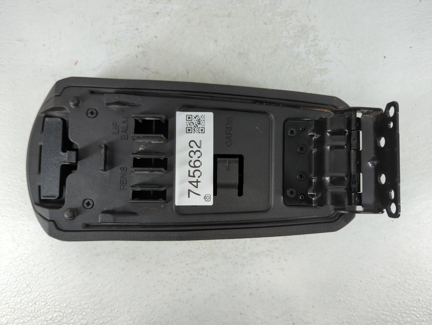 2008-2011 Ford Focus Center Console Armrest Cover Lid Fits Fits 2008 2009 2010 2011 OEM Used Auto Parts - Oemusedautoparts1.