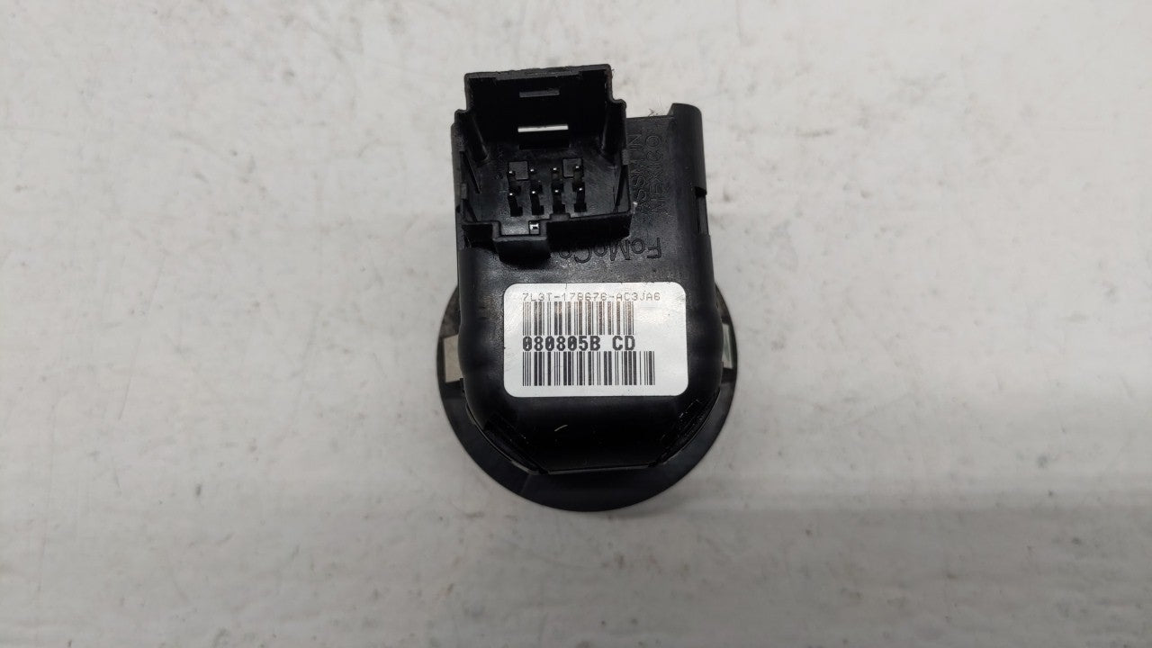 2006-2012 Ford Fusion Master Power Window Switch Replacement Driver Side Left P/N:7L3T-17B676-AC3JA6 Fits OEM Used Auto Part