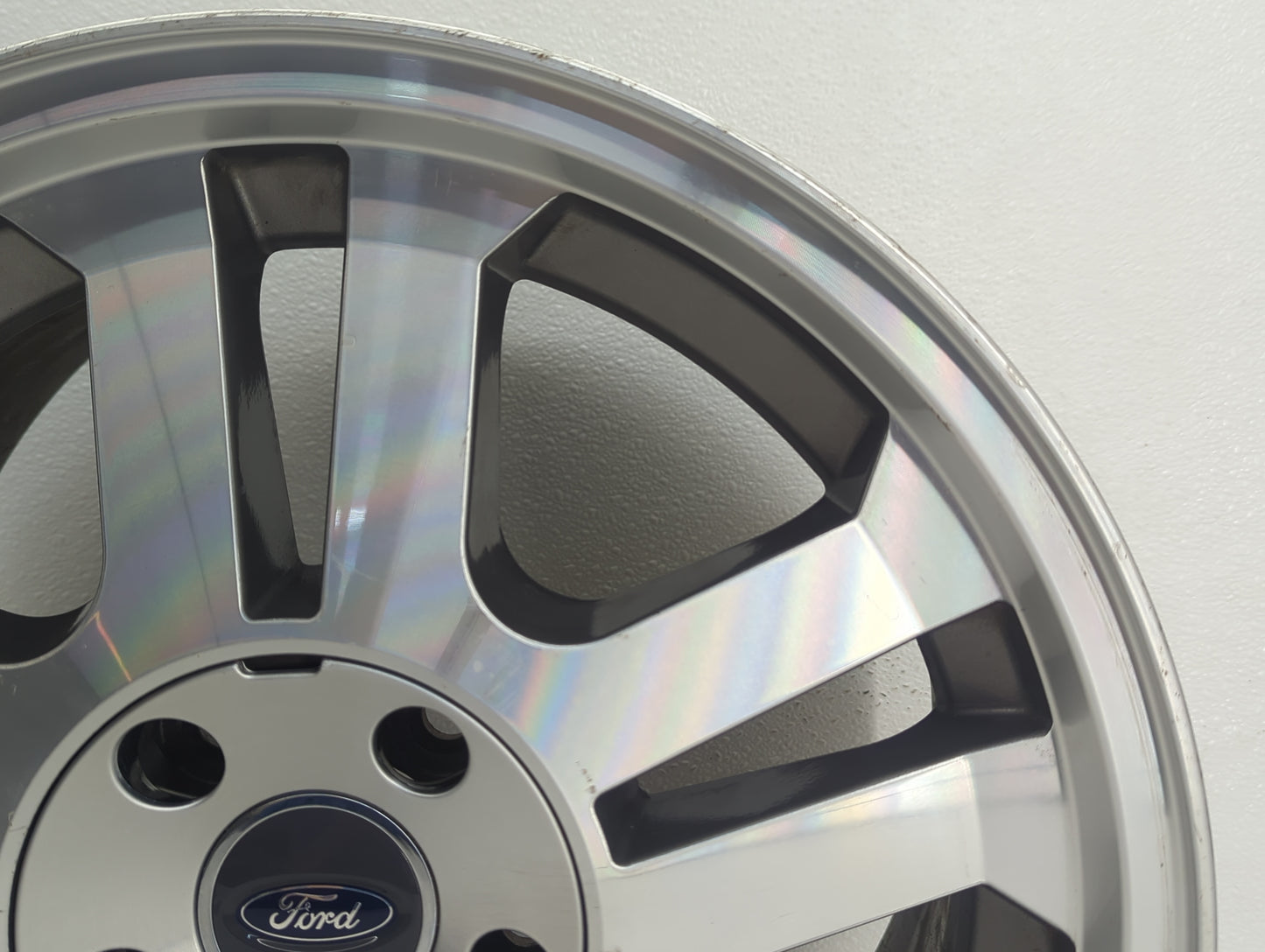 2006-2009 Ford Mustang Oem Wheel Rim - Oemusedautoparts1.com