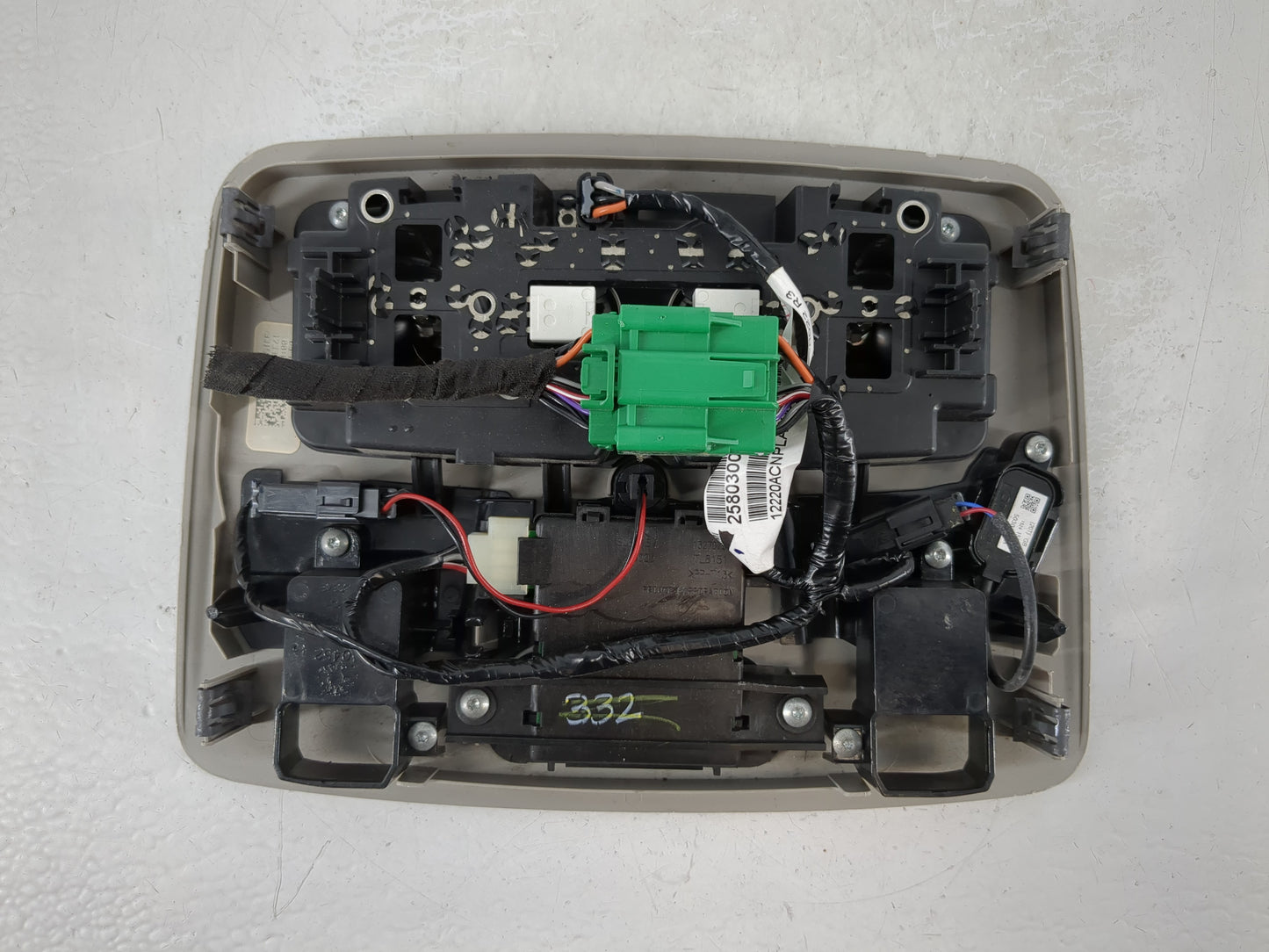 2007-2014 Gmc Acadia Overhead Roof Console Interior Dome Light - Oemusedautoparts1.com