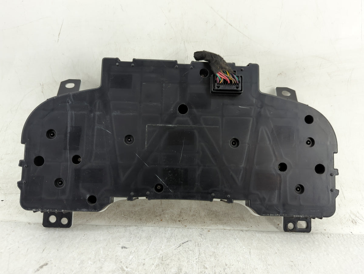 2009 Gmc Yukon Instrument Cluster Speedometer Gauges P/N:28087123 Miles:100K Fits OEM Used Auto Parts - Oemusedautoparts1.co