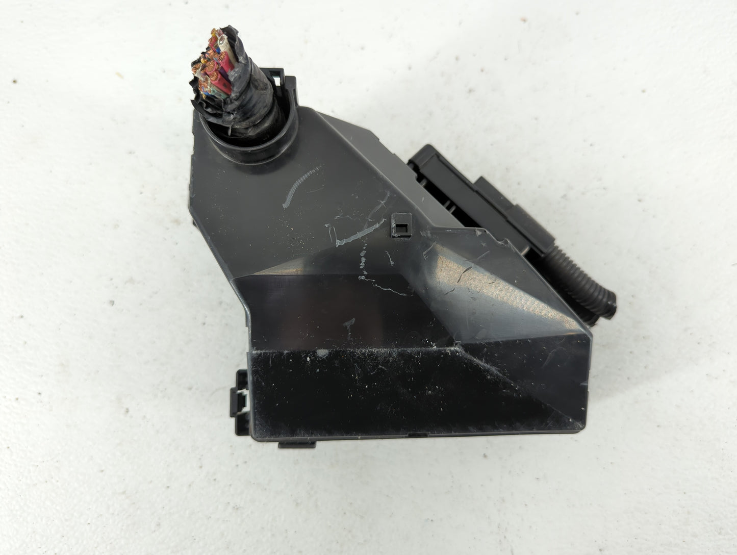 2008-2011 Honda Civic Fusebox Fuse Box Panel Relay Module P/N:SVA-A131 Fits Fits 2008 2009 2010 2011 OEM Used Auto Parts - O
