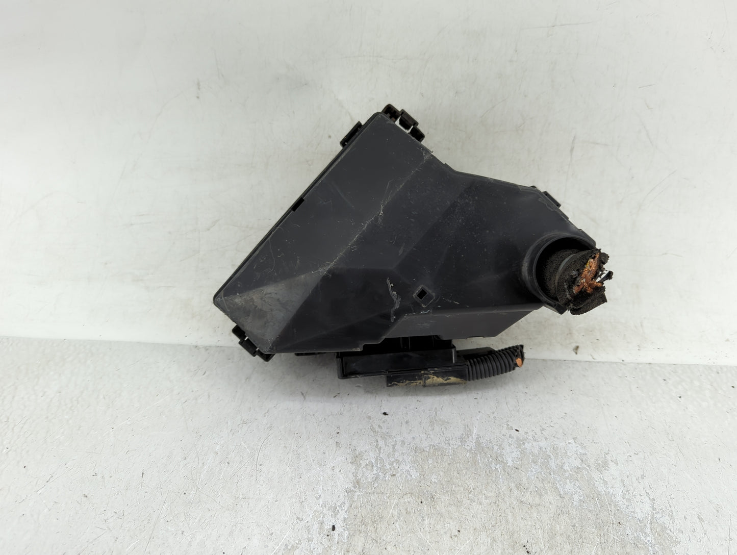 2007-2011 Honda Cr-V Fusebox Fuse Box Panel Relay Module Fits Fits 2007 2008 2009 2010 2011 OEM Used Auto Parts - Oemusedaut