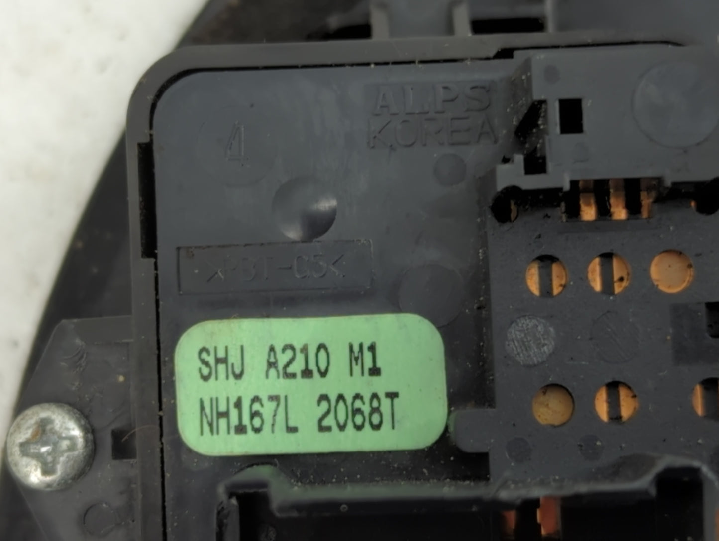 2005-2010 Honda Odyssey Master Power Window Switch Replacement Driver Side Left P/N:SHJ A210 M1 Fits OEM Used Auto Parts - O