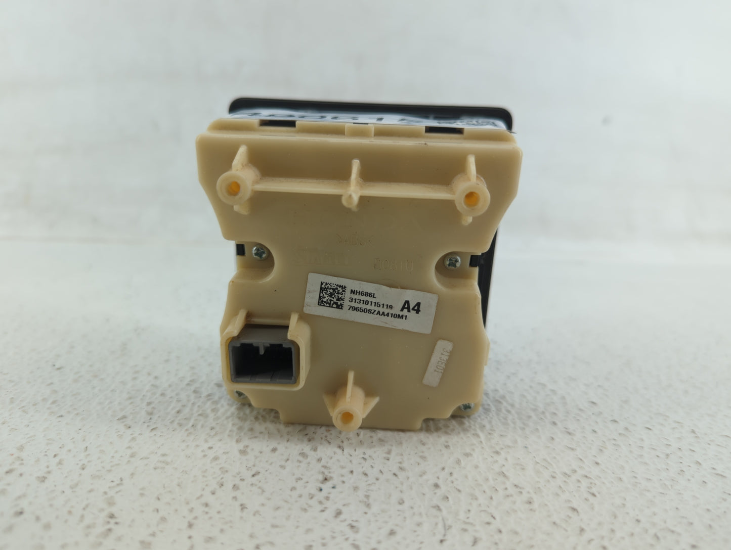 2009-2015 Honda Pilot Climate Control Module Temperature AC/Heater Replacement P/N:79650SZAA410M1 Fits OEM Used Auto Parts -