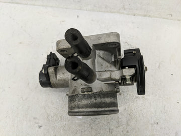 2006-2011 Hyundai Accent Throttle Body P/N:35170-26900 Fits Fits 2006 2007 2008 2009 2010 2011 OEM Used Auto Parts