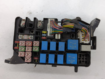 2006-2011 Hyundai Accent Fusebox Fuse Box Panel Relay Module P/N:8804A57 91203-1E015A Fits Fits 2006 2007 2008 2009 2010 2011 OEM Used Auto Parts