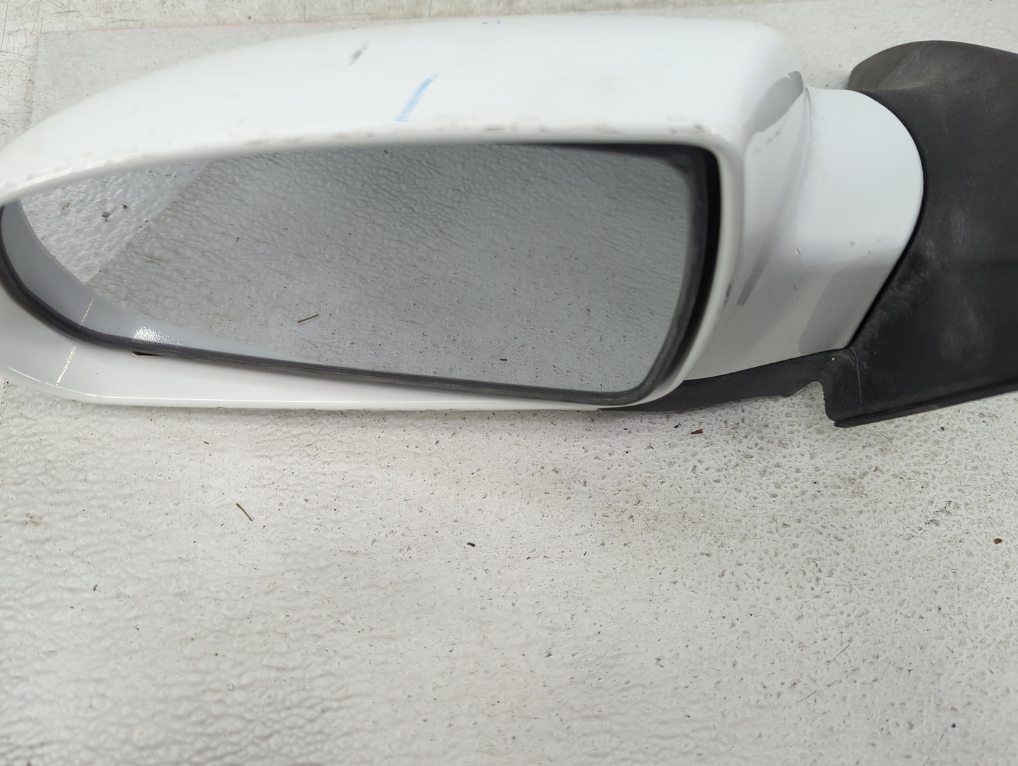 2007-2010 Hyundai Elantra Driver Side View Mirror - Left Door Mirror OEM Used - Oemusedautoparts1.com