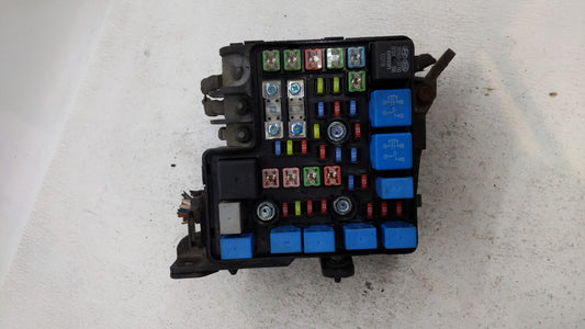 2007-2009 Hyundai Elantra Fusebox Fuse Box Panel Relay Module P/N:91950-1H030 Fits Fits 2007 2008 2009 OEM Used Auto Parts