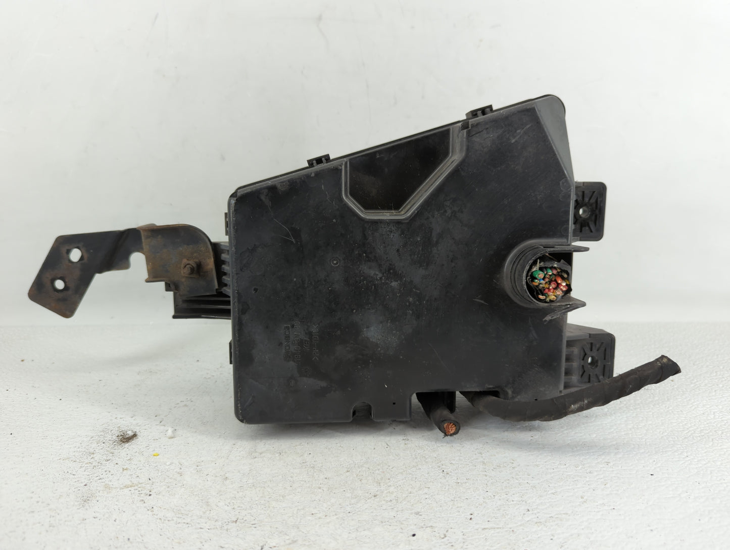 2009-2011 Hyundai Genesis Fusebox Fuse Box Panel Relay Module P/N:91242-3M810 Fits Fits 2009 2010 2011 OEM Used Auto Parts -