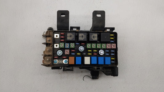 2008-2010 Hyundai Sonata Fusebox Fuse Box Panel Relay Module P/N:91950-3K540 91950-3K750 Fits Fits 2008 2009 2010 OEM Used Auto Parts