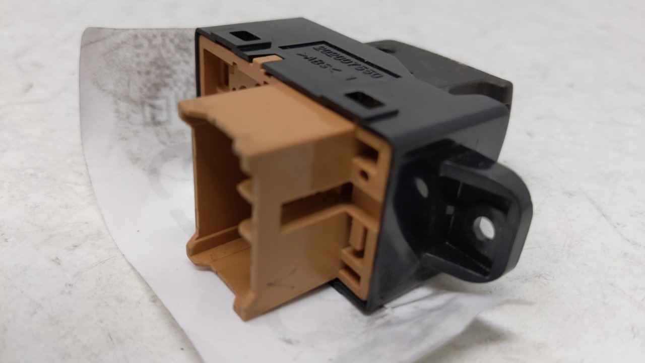 2009 Hyundai Sonata Passenger Right Rear Power Window Switch - Oemusedautoparts1.com