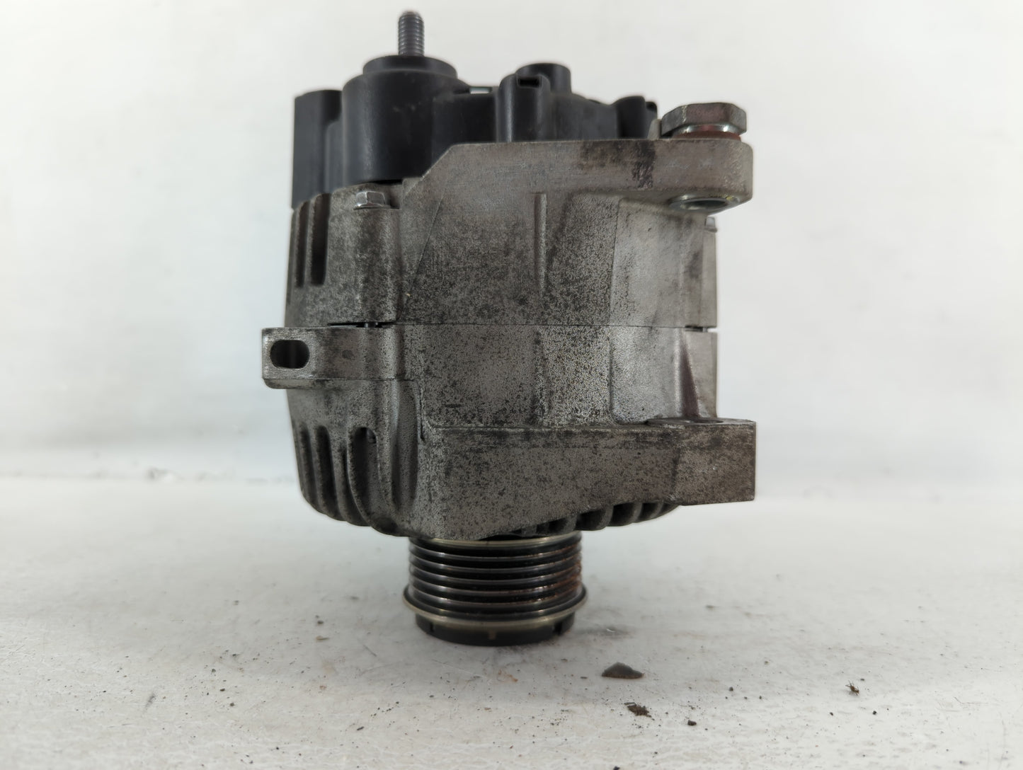 2009-2010 Hyundai Sonata Alternator Replacement Generator Charging Assembly Engine OEM P/N:37300-25201 Fits Fits 2009 2010 O