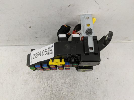 2005-2009 Hyundai Tucson Fusebox Fuse Box Panel Relay Module Fits Fits 2005 2006 2007 2008 2009 OEM Used Auto Parts