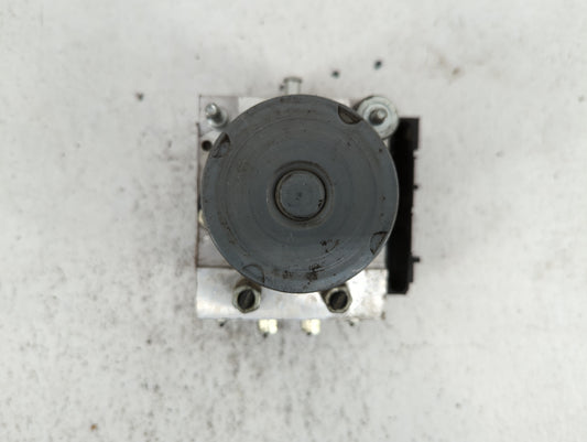 2009-2010 Infiniti G37 ABS Pump Control Module Replacement P/N:47660 1ND0C 47660 1NG0A Fits Fits 2009 2010 OEM Used Auto Parts