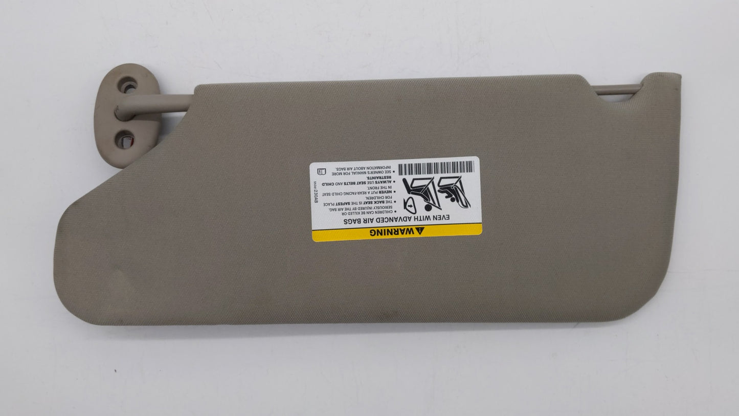 2005-2010 Jeep Grand Cherokee Sun Visor Shade Replacement Passenger Right Mirror Fits Fits 2005 2006 2007 2008 2009 2010 OEM