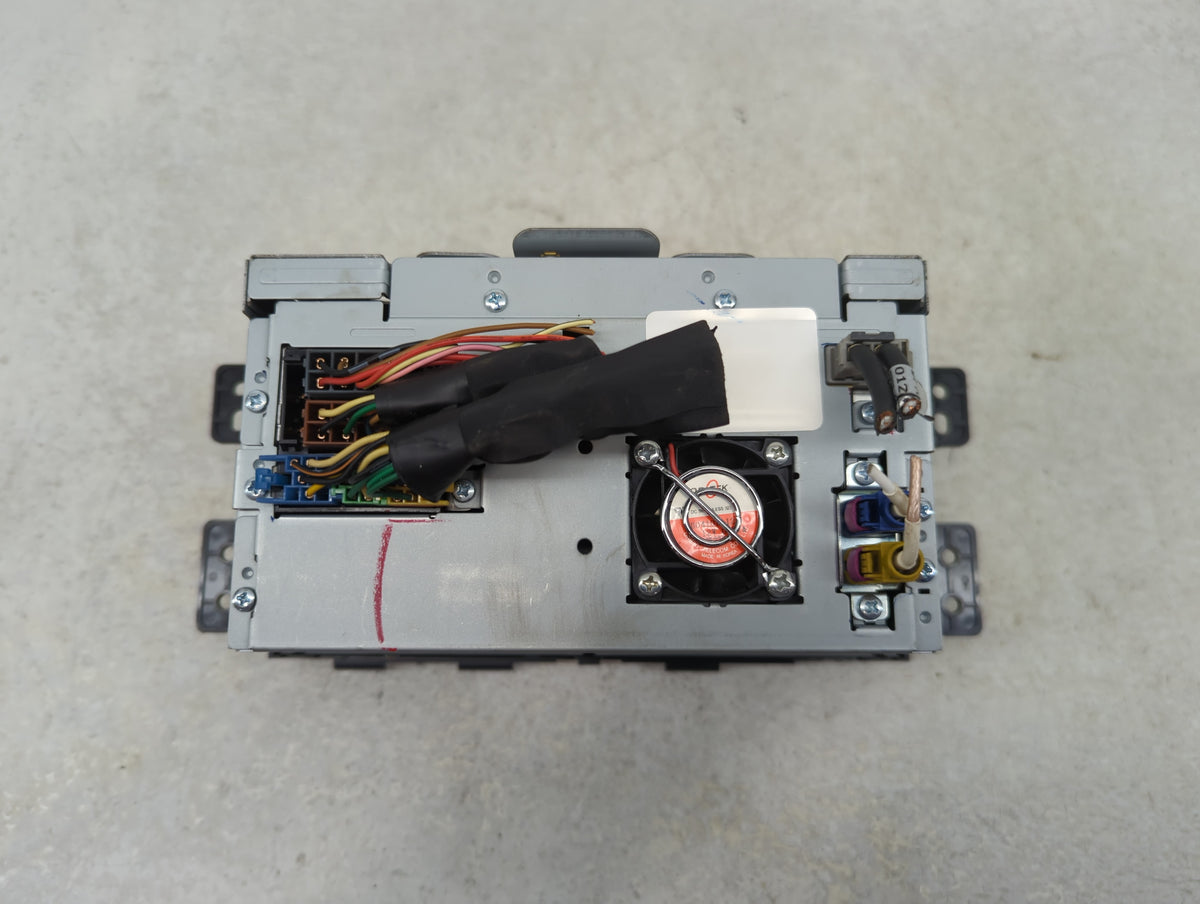 2009-2011 Kia Borrego Radio AM FM Cd Player Receiver Replacement P/N:96560-2J200 Fits Fits 2009 2010 2011 OEM Used Auto Part