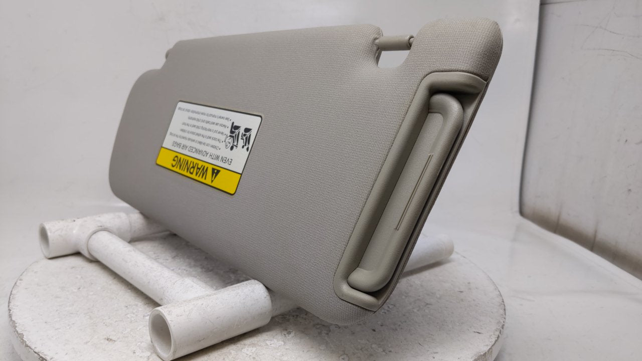 2009 Kia Forte Sun Visor Shade Replacement Passenger Right Mirror Fits OEM Used Auto Parts - Oemusedautoparts1.com