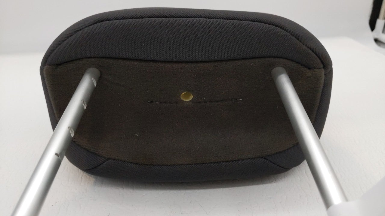 2009 Kia Rio Headrest Head Rest Rear Center Seat Fits OEM Used Auto Parts - Oemusedautoparts1.com