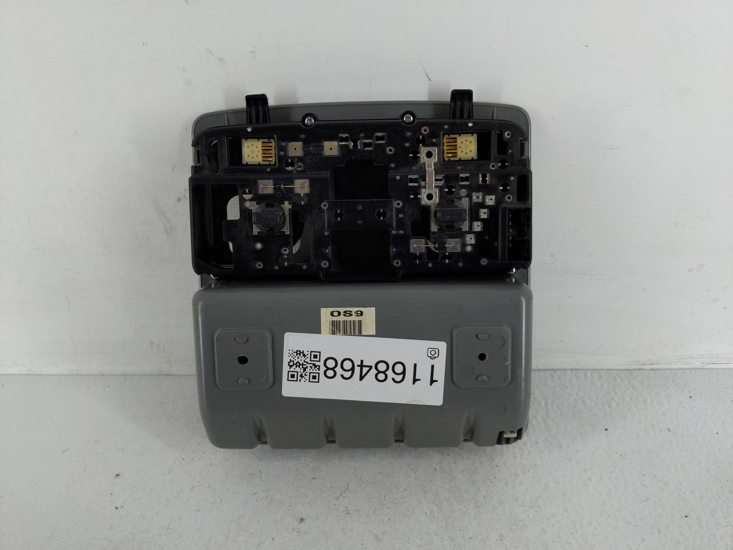 2009 Kia Sorento Overhead Roof Console - Oemusedautoparts1.com