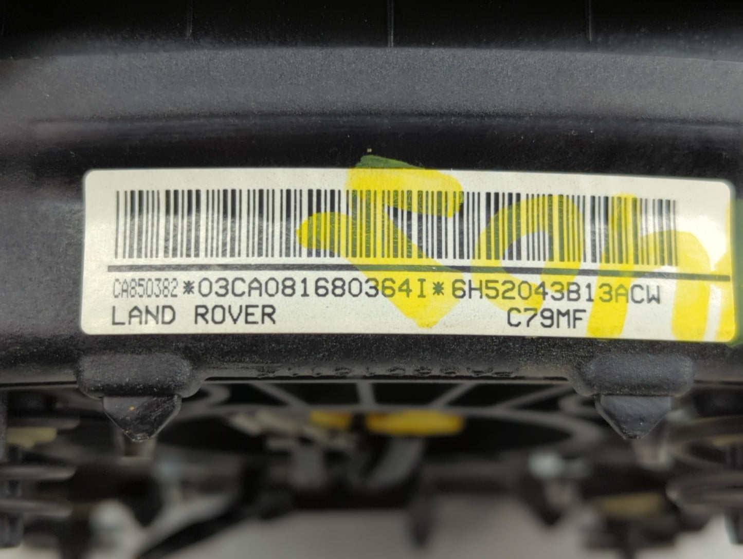 2008-2010 Land Rover Lr2 Air Bag Driver Left Steering Wheel Mounted P/N:C79MF Fits Fits 2008 2009 2010 OEM Used Auto Parts -