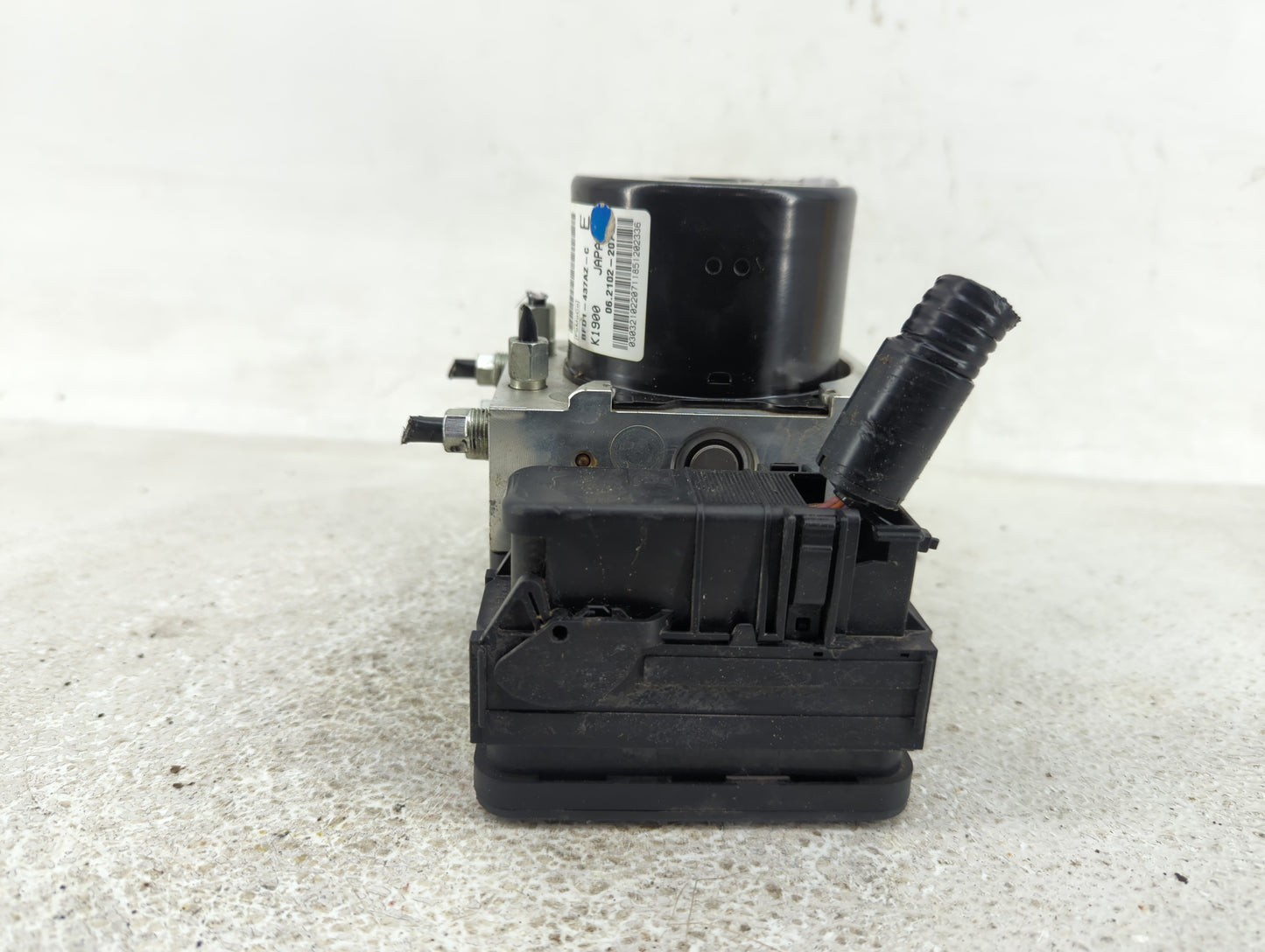 2009-2010 Lexus Is250 ABS Pump Control Module Replacement P/N:BFD1-437AZ-C Fits Fits 2009 2010 OEM Used Auto Parts - Oemused