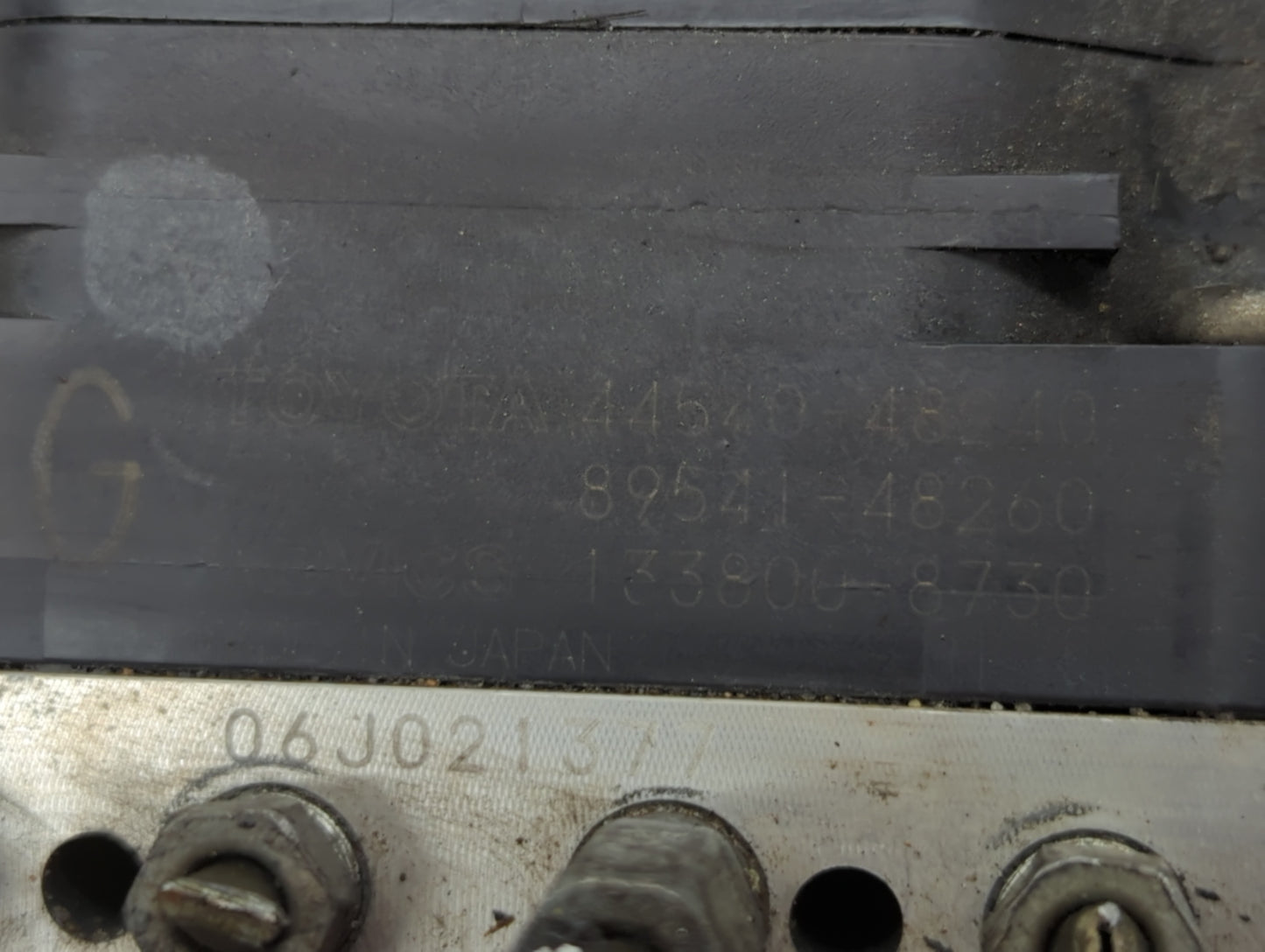 2009 Lexus Rx350 ABS Pump Control Module Replacement P/N:89541-48260 44540-48240 Fits OEM Used Auto Parts - Oemusedautoparts