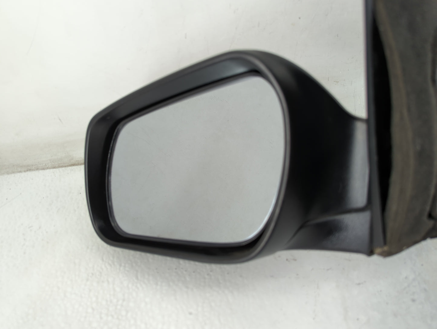 2007-2009 Mazda 3 Driver Side View Mirror - Left Door Mirror OEM Used - Oemusedautoparts1.com