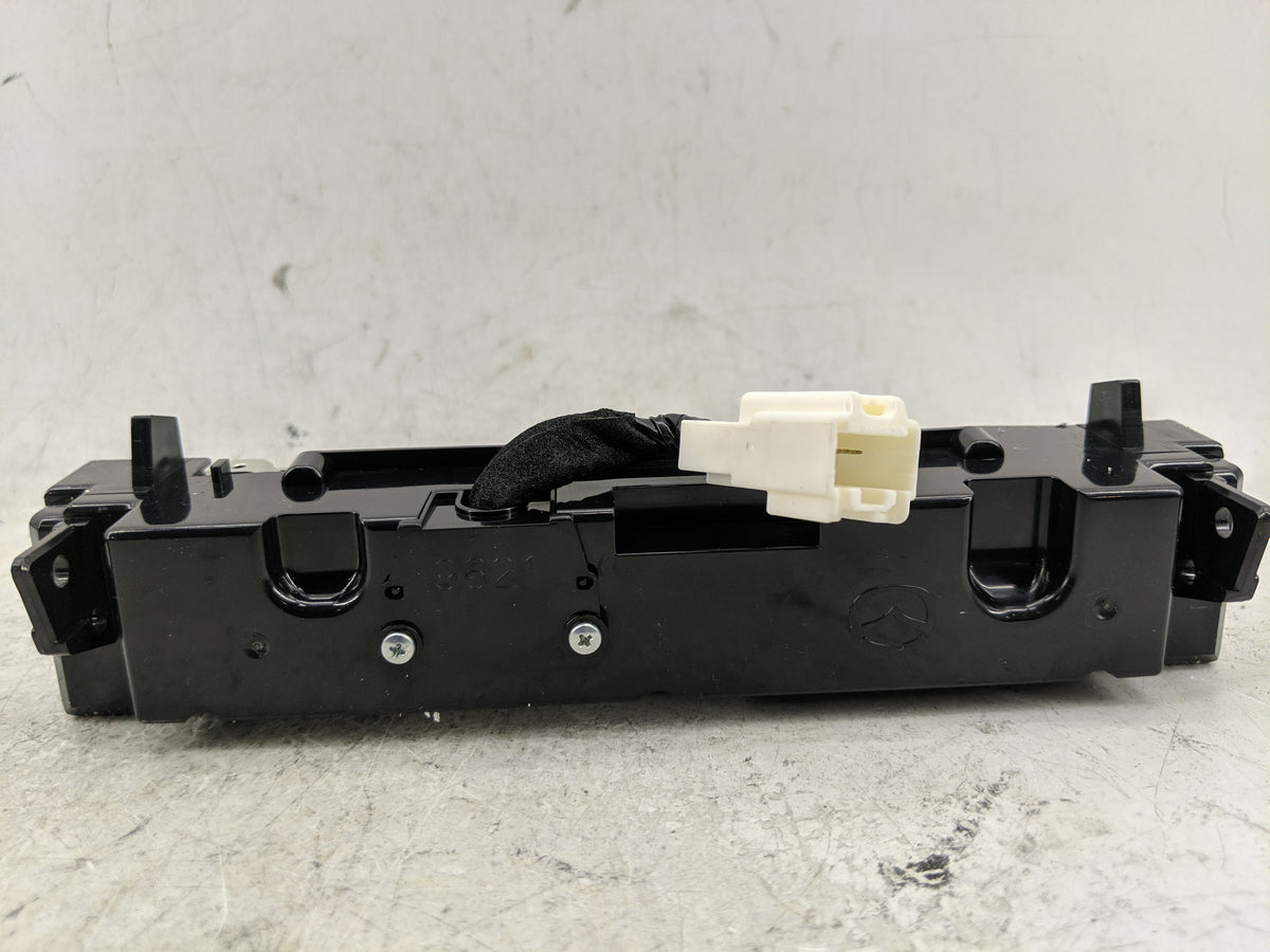2009 Mazda 3 Information Radio Display Screen 1227838 - Oemusedautoparts1.com