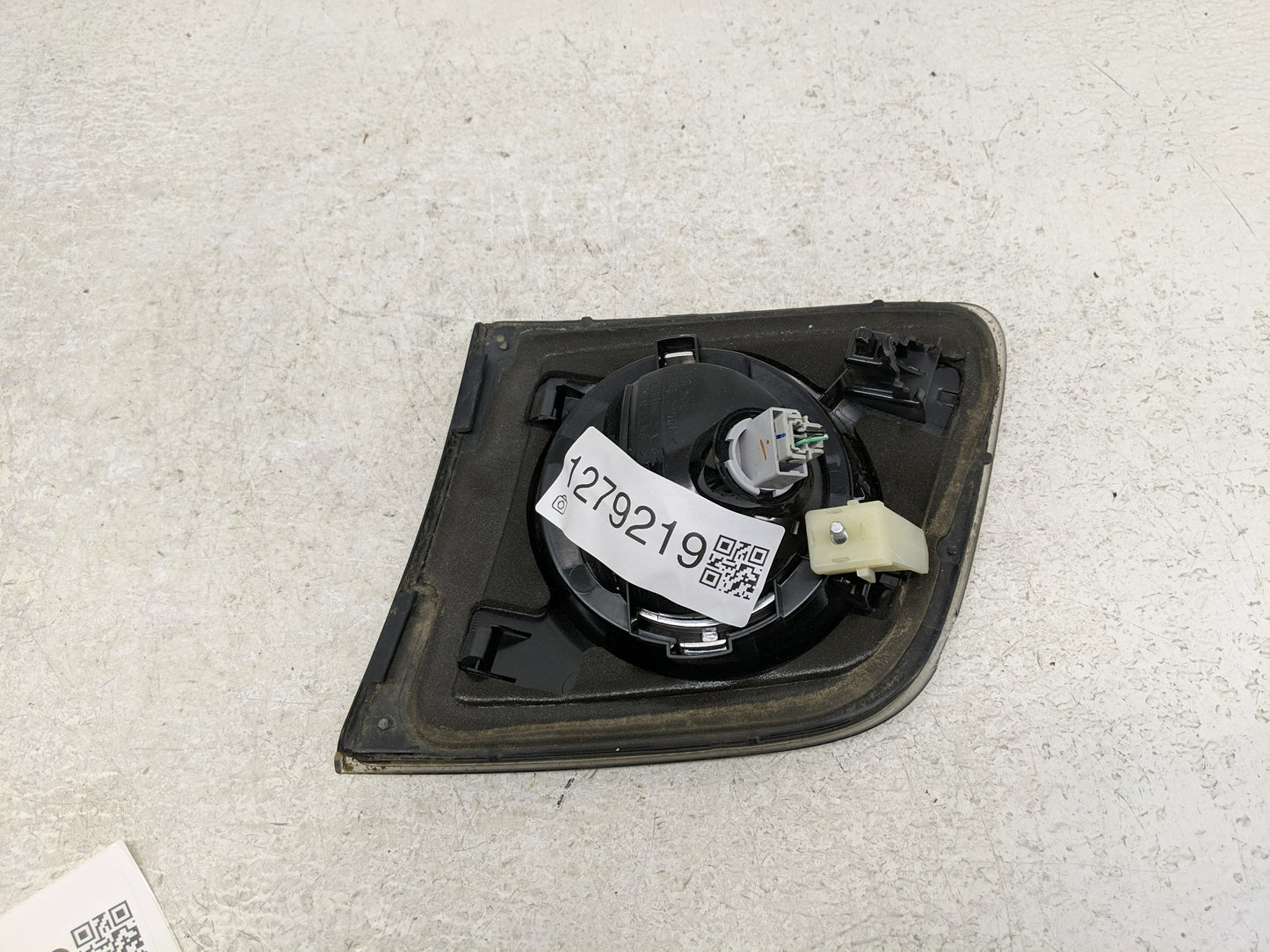 2007-2009 Mazda 3 Tail Light Assembly Driver Left OEM Fits Fits 2007 2008 2009 OEM Used Auto Parts - Oemusedautoparts1.com