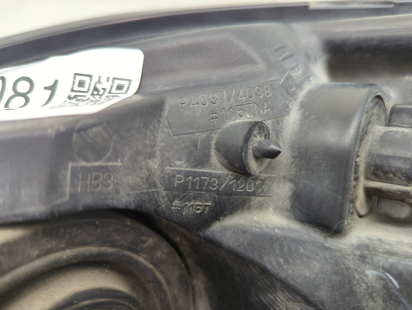 2004-2009 Mazda 3 Passenger Right Oem Head Light Headlight Lamp - Oemusedautoparts1.com