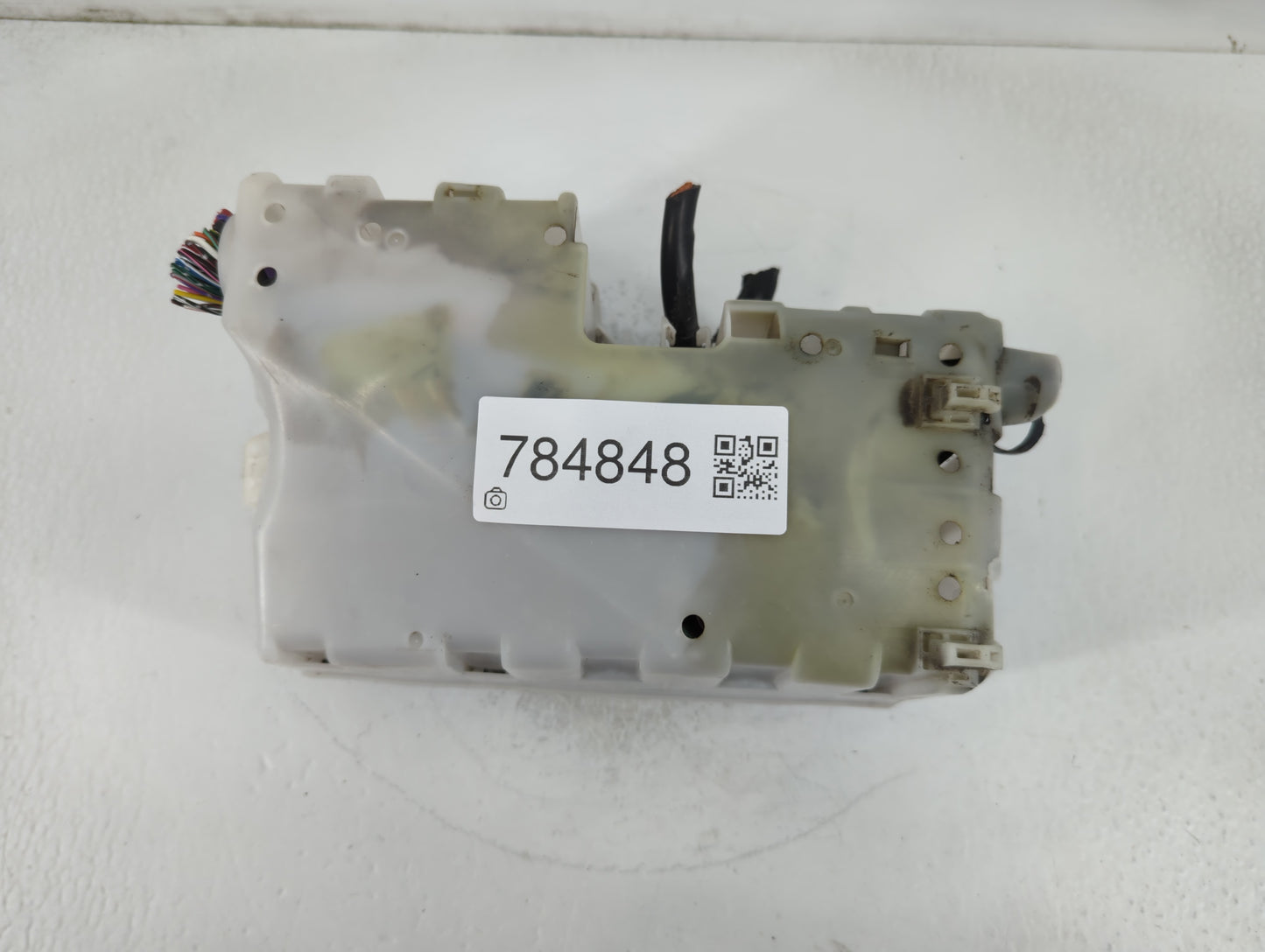 2008-2010 Mazda 5 Fusebox Fuse Box Panel Relay Module P/N:K7005 CD84 66 760 Fits Fits 2008 2009 2010 OEM Used Auto Parts - O