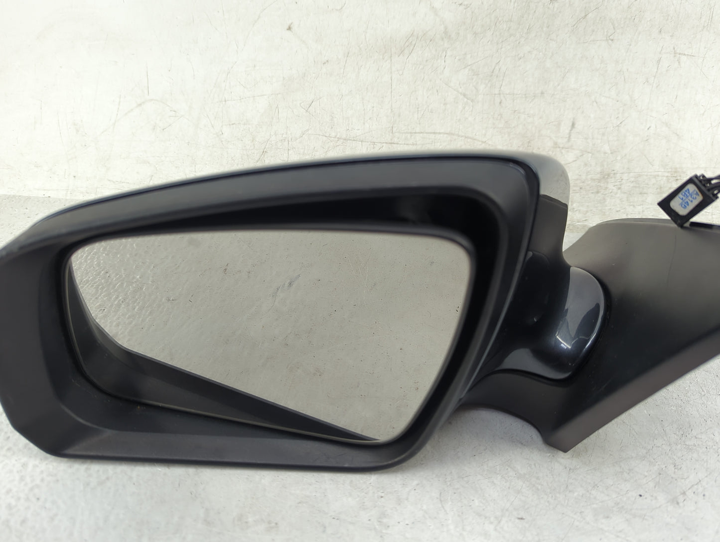 2009 Mercedes-Benz C-Class Driver Side View Mirror - Left Door Mirror OEM Used - Oemusedautoparts1.com