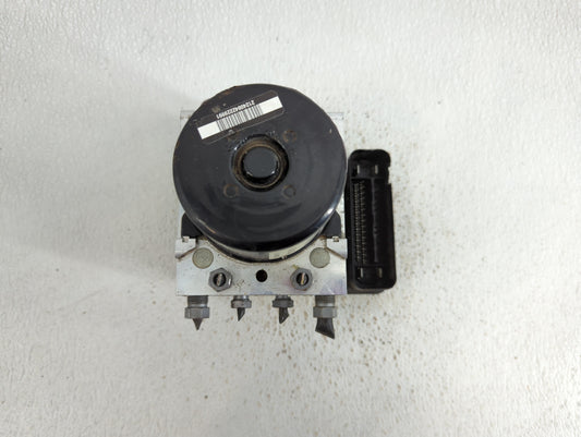 2009-2010 Mercedes-Benz C300 ABS Pump Control Module Replacement P/N:A 204 431 37 12 Fits Fits 2009 2010 OEM Used Auto Parts